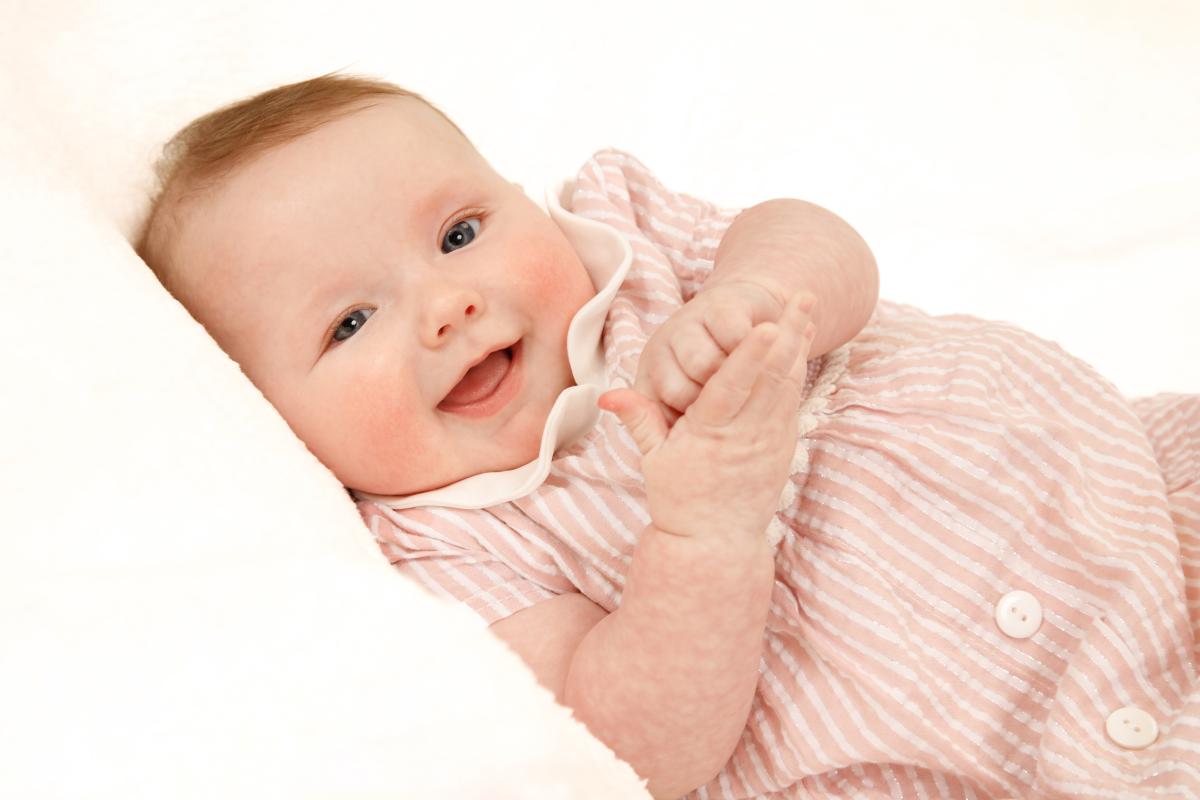 Photographe de naissance à Vire et Caen - Virginie FAVREL, photographe à Vire