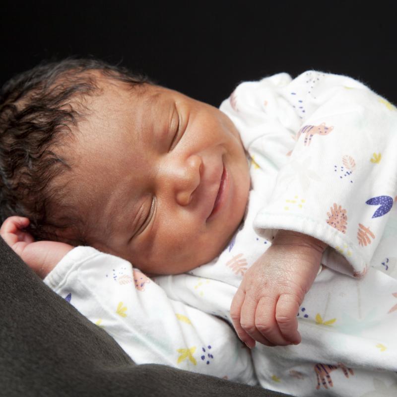 Photographe naissance & bébé à Caen - Virginie Favrel