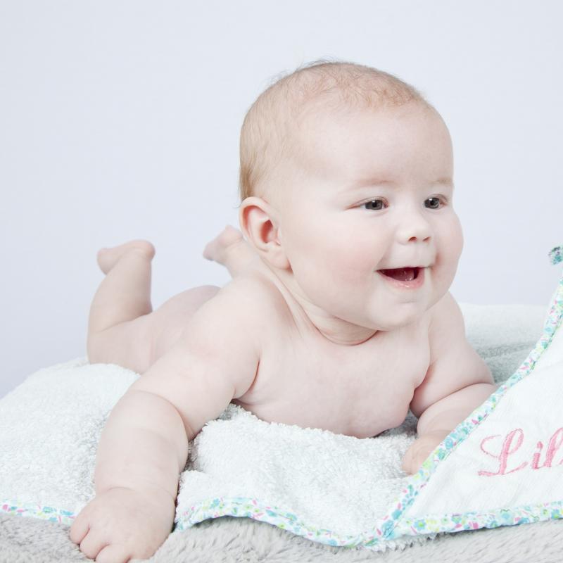 Photographe naissance & bébé à Caen - Virginie Favrel